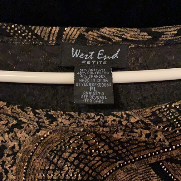 Gold shirt and black velvet pants set - Picture 4 of 5